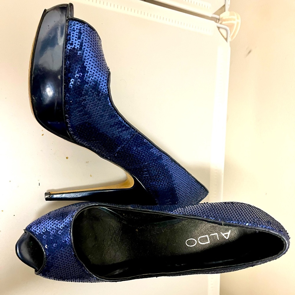 Sparkly blue Aldo party shoes sz 38